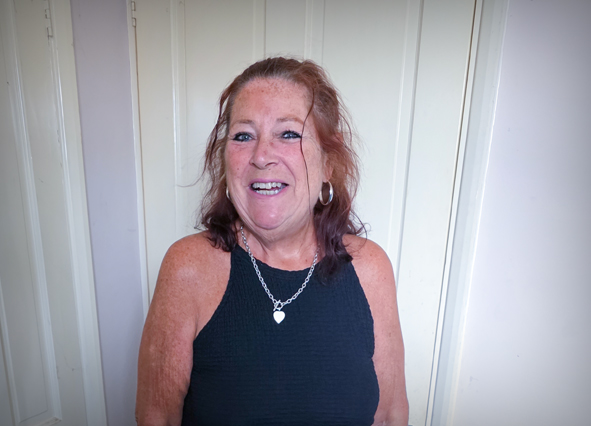 Julie DeadmanSenior Contracts Manager